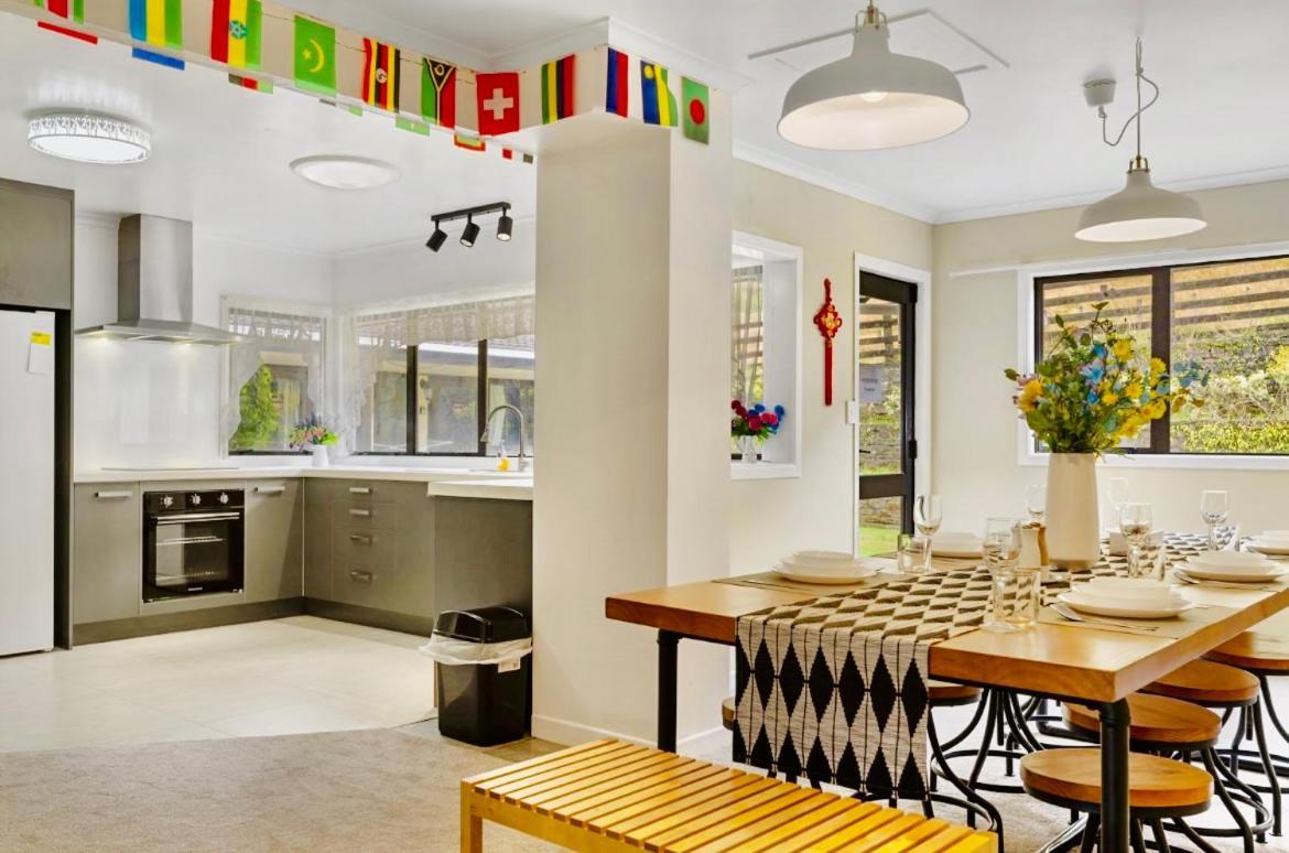 Westminster Holiday Home โรโตรัว ภายนอก รูปภาพ