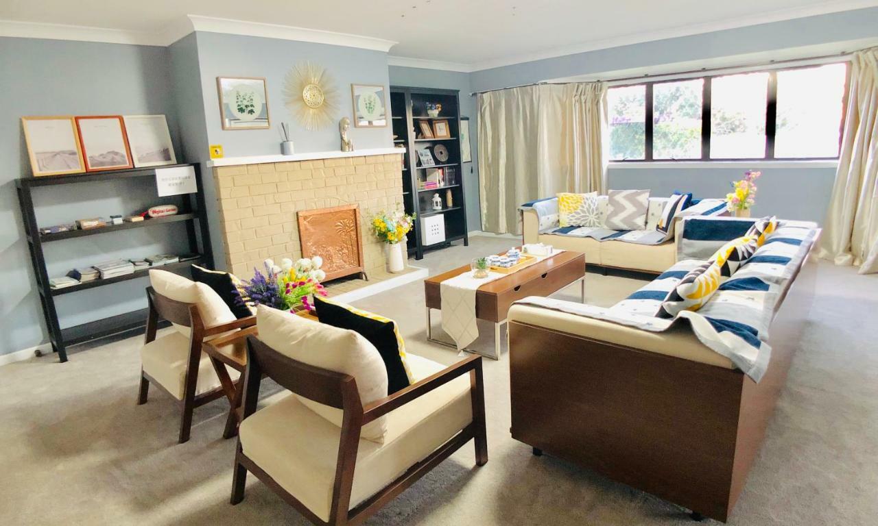 Westminster Holiday Home โรโตรัว ภายนอก รูปภาพ